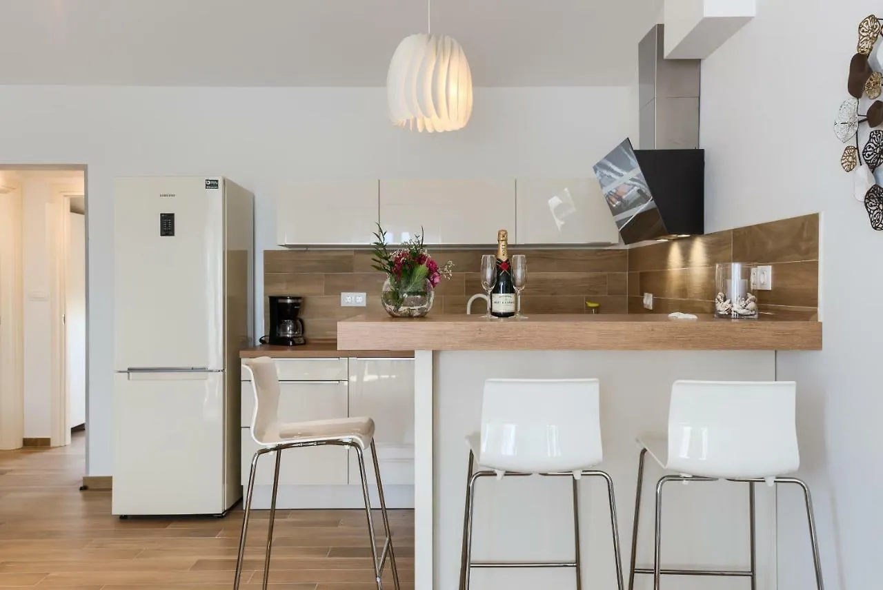Apartments Dream In Arena 2 Pula Center Free Parking